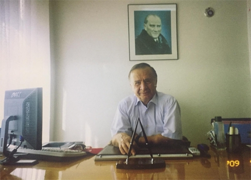 Ağabeyim Orhan Bayramoğlu  Yazan.Özcan Bayramoğlu